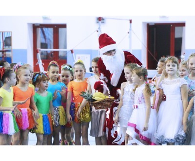 День рождения Ларисы Семеновны Латыниной и новогоднее представление №6