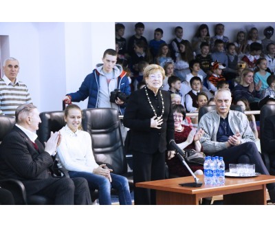 День рождения Ларисы Семеновны Латыниной и новогоднее представление №7