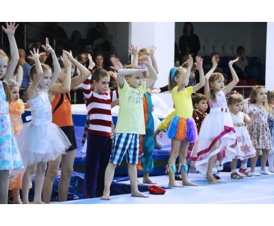 День рождения Ларисы Семеновны Латыниной и новогоднее представление №1